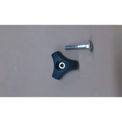 Boulon et ecrou de fixation banc Gumotex