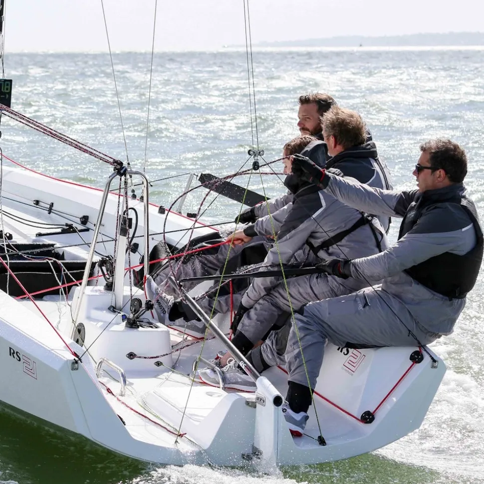 Gilet de sauvetage Spinlock Foil Noir graphite