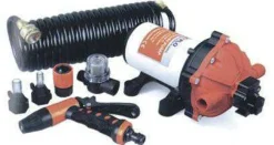 Kit Cape Horn pompe et douchette de pont - 12V