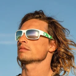 Lunettes de soleil polarisées flottantes Aztron Avatar X1 H2O