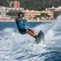 Pack Wakeboard Jobe Maddox 142 et chausses Host 40/44