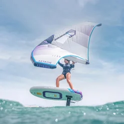 Planche Wing Foil Gonflable Aztron Falcon Air 5.4