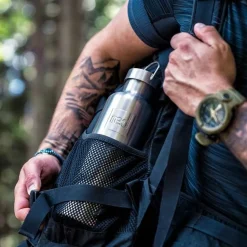 Red paddle thermos